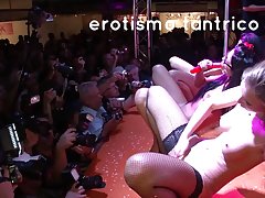 2015-re barcelona erotikus lounge